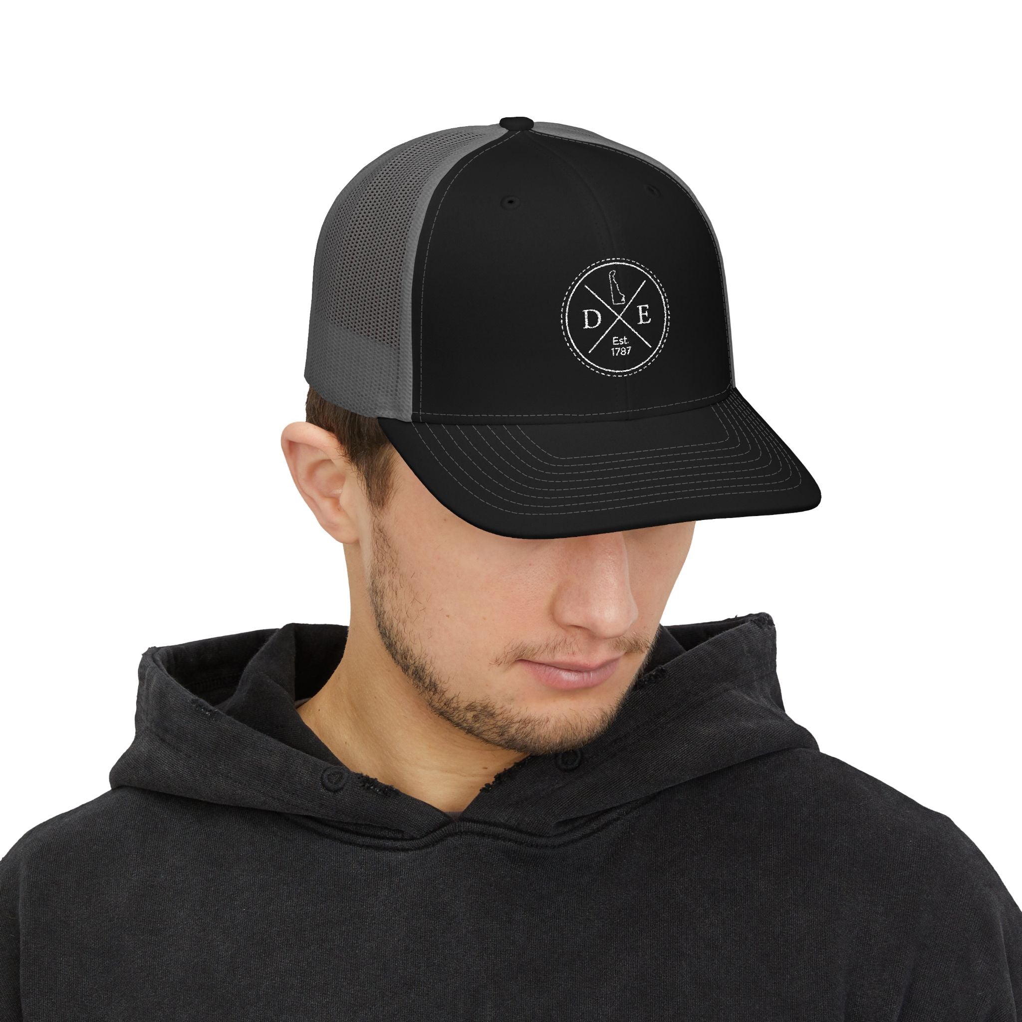 Stylish Snapback Trucker Cap with Embroidery, Casual Summer Hat, Outdoor Cap, Gift for Dad, Fashionable Sports Accessory